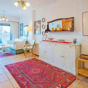https://playa-de-burriana-con-terraza-grande-al-mar.es-andalucia.com